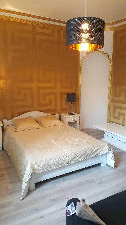 Luxury Suite Lilas Dijon Buitenkant foto